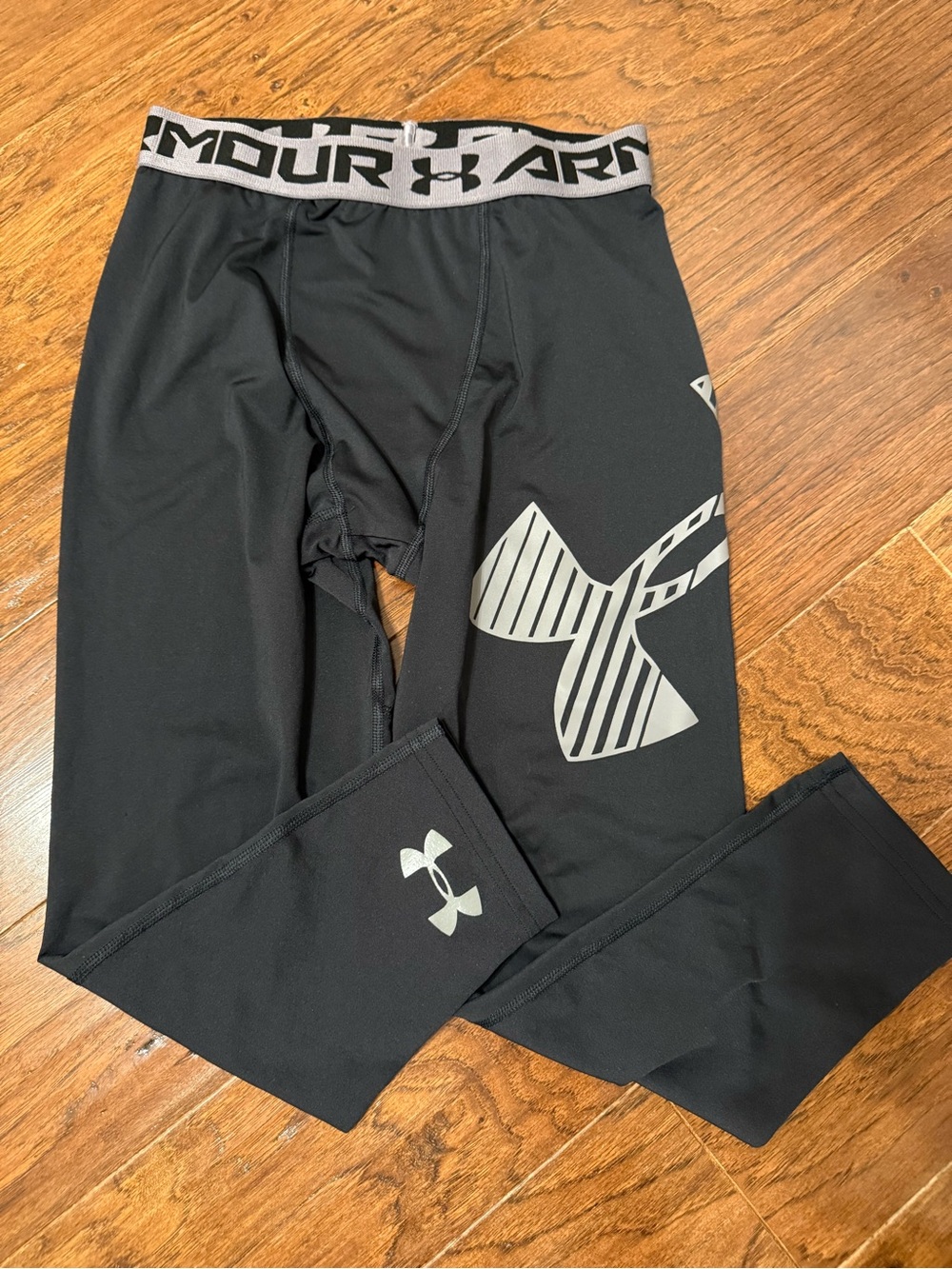 Under Armour Black Kids' Performance Leggings with Silver Logo